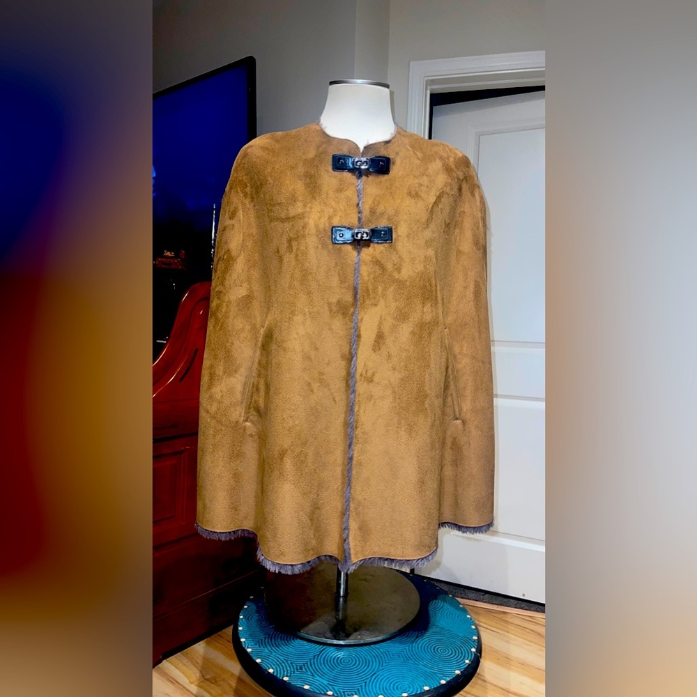 Kate Todd cape